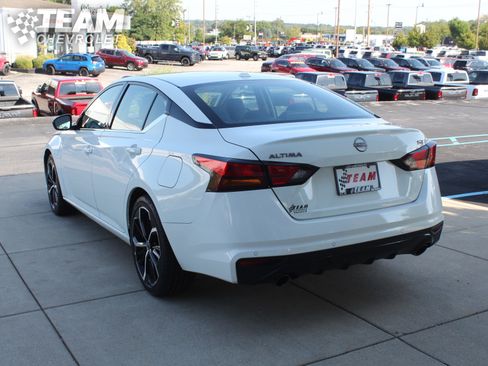 Used 2023 Nissan Altima 2.5 SR image 6