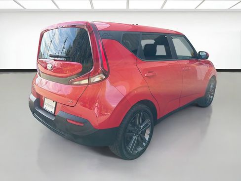 Used 2020 Kia Soul S FWD image 6