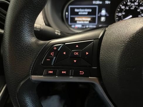 Used 2020 Nissan Kicks SV FWD image 22