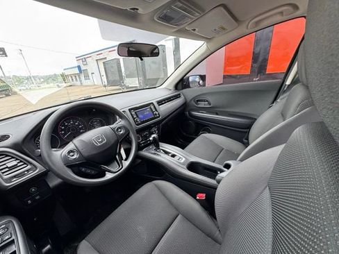 Used 2022 Honda HR-V LX image 25