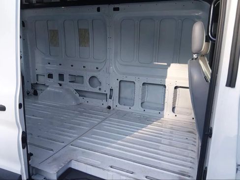 Used 2018 Ford Transit 350 148 High Roof RWD image 5