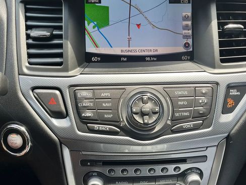 Used 2017 Nissan Pathfinder SL w/ SL Tech Package FWD image 15
