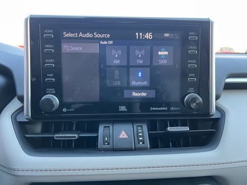 Used 2021 Toyota RAV4 XLE Premium image 29