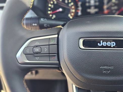 New 2026 Jeep Compass Latitude AWD/4WD image 17
