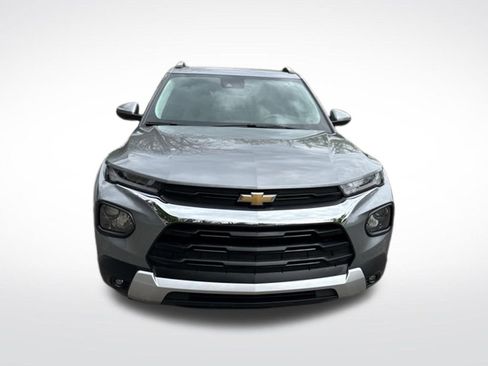 Used 2024 Chevrolet TrailBlazer RS w/ Driver Confidence Package AWD/4WD image 9