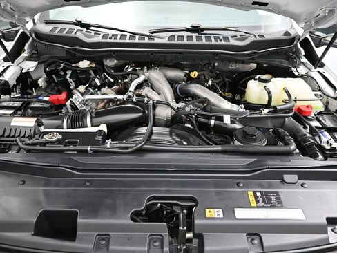 Used 2026 Ford F250 XLT AWD/4WD image 8