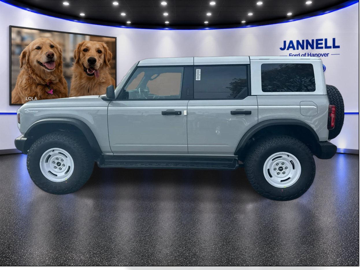 New 2026 Ford Bronco Heritage Edition AWD/4WD image 9