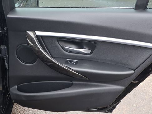 Used 2018 BMW 330i Sedan image 29