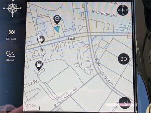 Certified 2022 Volvo XC90 T5 Momentum w/ Climate Package image 22