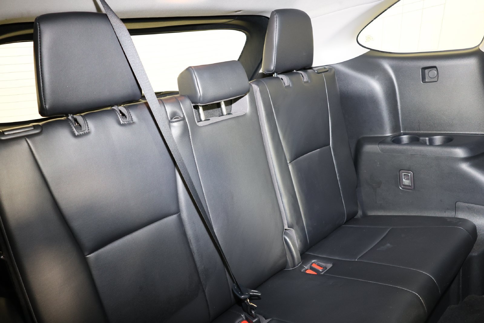 Used 2022 Toyota Highlander XLE AWD/4WD image 43