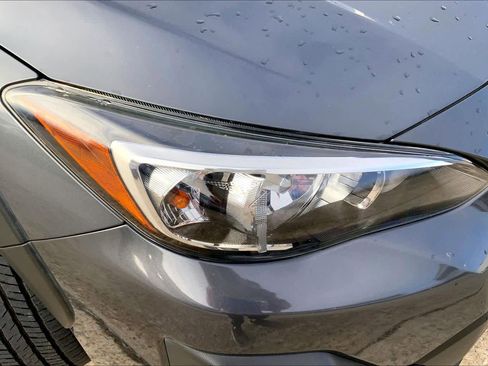 Used 2021 Subaru Crosstrek 2.5i Sport w/ Moonroof Package image 26