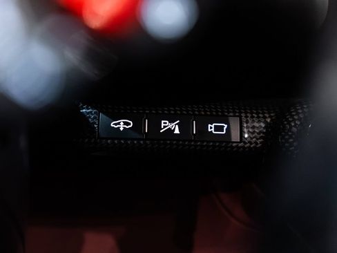 Certified 2023 Ferrari 812 GTS RWD image 37