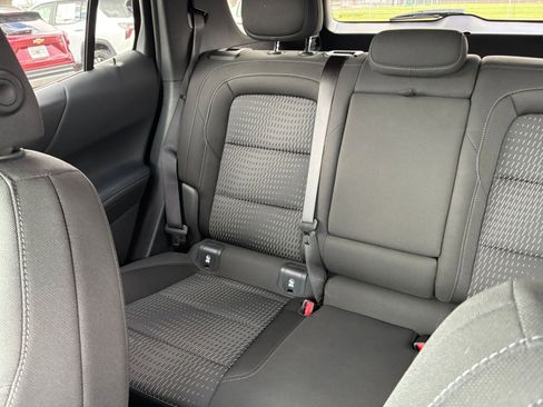 Used 2025 Chevrolet Equinox LT image 34