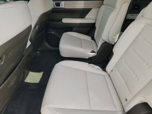 Used 2025 Hyundai Santa Fe Calligraphy image 28