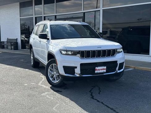 New 2026 Jeep Grand Cherokee L Laredo AWD/4WD image 2