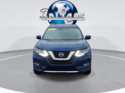 Used 2018 Nissan Rogue SL w/ Premium Package image 3
