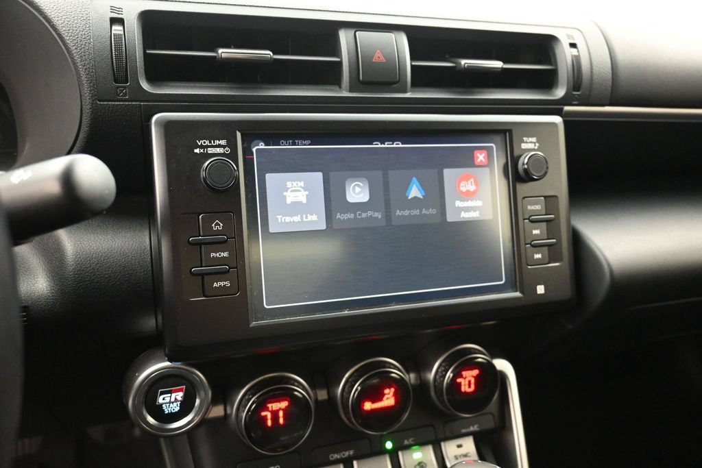 Used 2023 Toyota GR86 RWD image 23