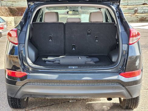 Used 2016 Hyundai Tucson SE w/ Option Group 02 AWD/4WD image 16