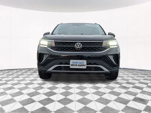 Used 2023 Volkswagen Taos SE image 14