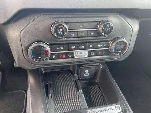 Certified 2025 Ford Bronco Outer Banks AWD/4WD image 34