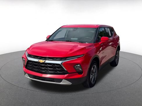 Used 2026 Chevrolet Blazer LT AWD/4WD image 7