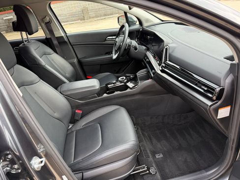 Used 2023 Kia Sportage EX AWD/4WD image 21