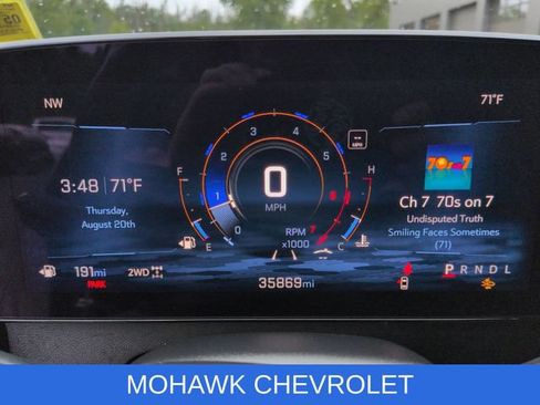 Certified 2024 Chevrolet Traverse LT w/ Trailering Package AWD/4WD image 12