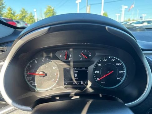 Used 2024 Chevrolet Malibu LT FWD image 18