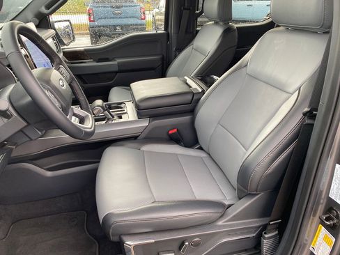 Used 2023 Ford F150 Lightning Lariat AWD/4WD image 11