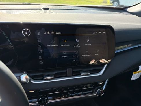New 2026 Chevrolet Equinox LT w/ Safety and Technology Package FWD image 26
