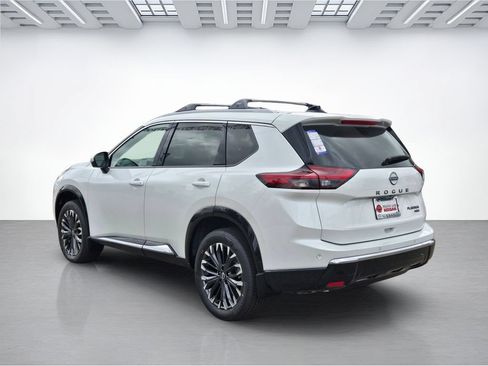 New 2026 Nissan Rogue Platinum w/ Platinum Premium Package AWD/4WD image 6