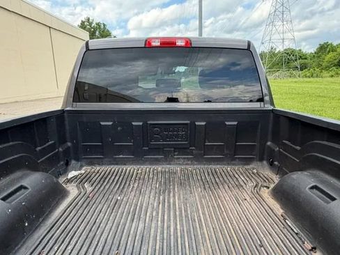 Used 2015 RAM 1500 Express AWD/4WD image 19
