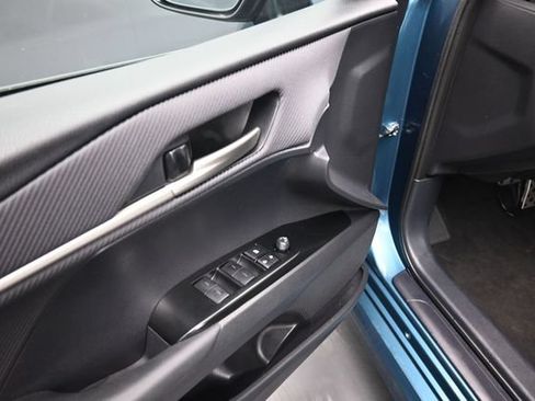 Used 2025 Toyota Camry SE FWD image 22