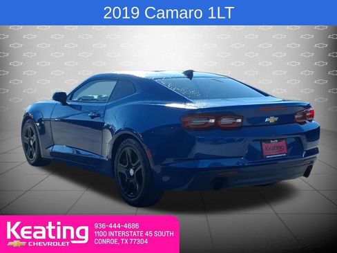Used 2019 Chevrolet Camaro LT image 2