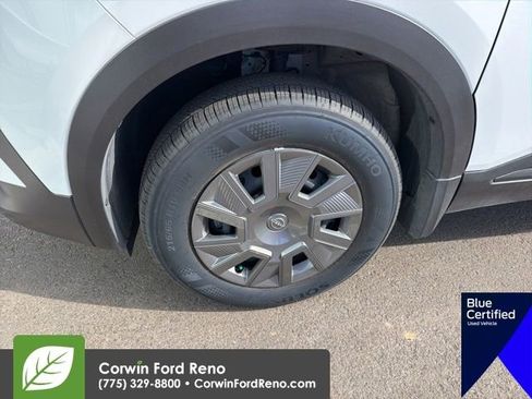 Used 2025 Nissan Kicks S FWD image 18