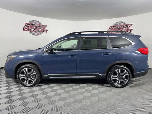 Used 2024 Subaru Ascent Limited w/ Technology Package image 4