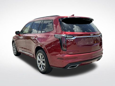 Used 2020 Cadillac XT6 Sport w/ Platinum Package AWD/4WD image 12
