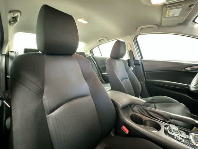 Used 2015 MAZDA MAZDA3 i Sport FWD image 16