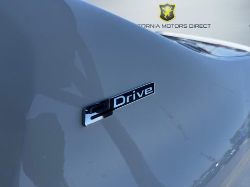 Used 2018 BMW 530e RWD image 14