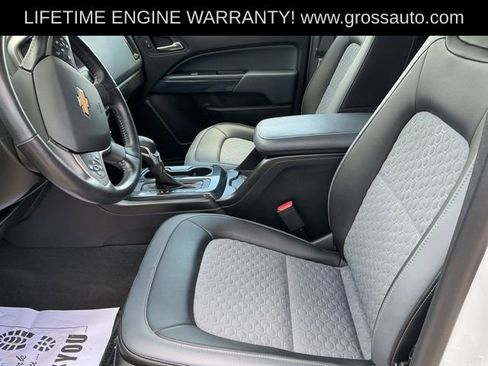 Used 2022 Chevrolet Colorado Z71 AWD/4WD image 10