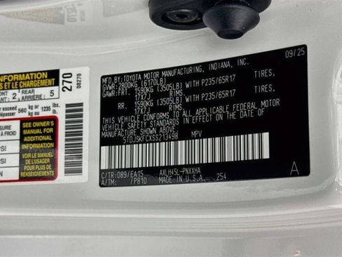 Certified 2025 Toyota Sienna XLE w/ XLE Plus Package AWD/4WD image 35