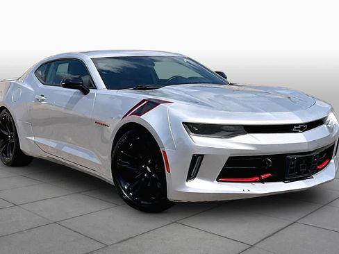 Used 2018 Chevrolet Camaro LT w/ Redline Edition RWD image 5