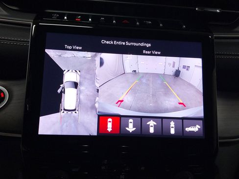 New 2025 Jeep Grand Cherokee L Limited w/ Luxury Tech Group II image 36