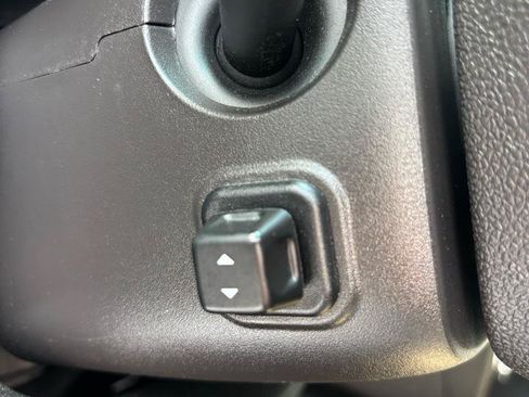 Used 2013 GMC Yukon Denali AWD/4WD image 24