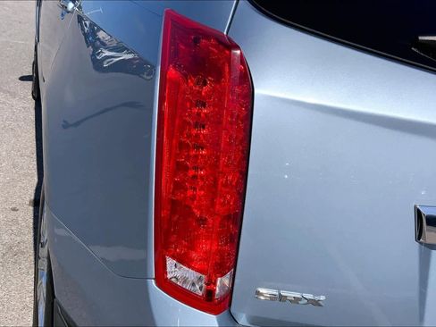 Used 2014 Cadillac SRX Luxury w/ Driver Awareness Package image 29