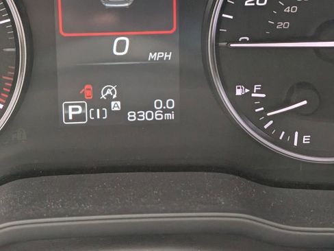 Used 2024 Subaru Crosstrek 2.0i Premium AWD/4WD image 26