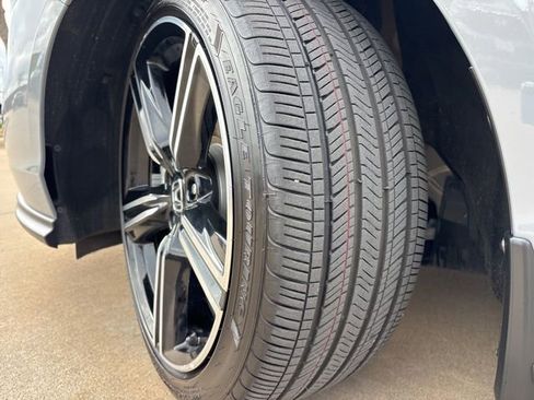 Used 2025 Honda Accord Sport image 19