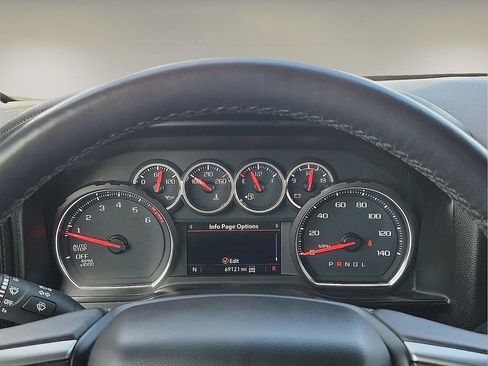 Used 2021 Chevrolet Silverado 1500 LTZ image 18