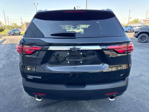 Used 2024 Chevrolet Traverse LT FWD image 4