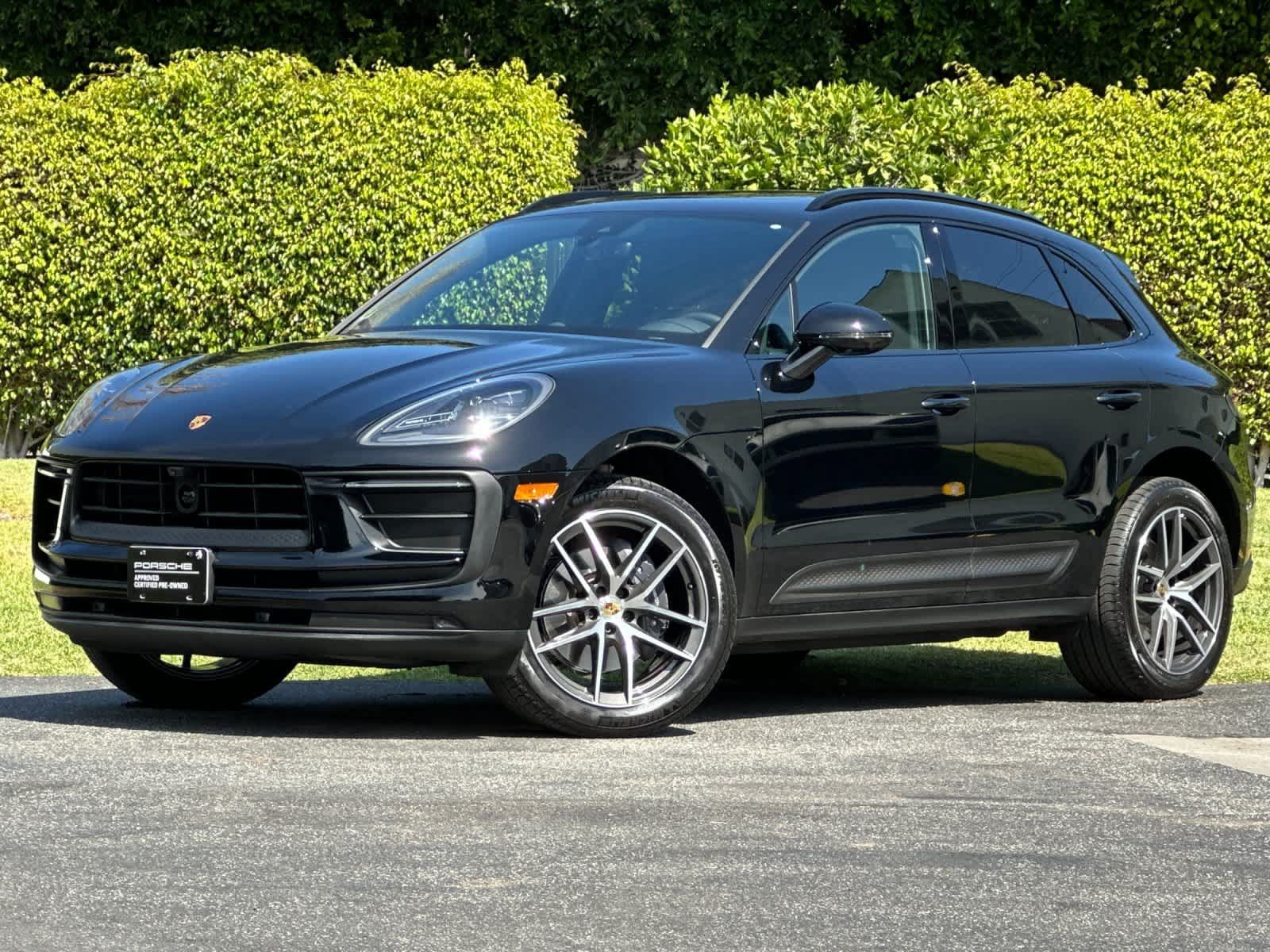 Used 2026 Porsche Macan AWD/4WD image 1